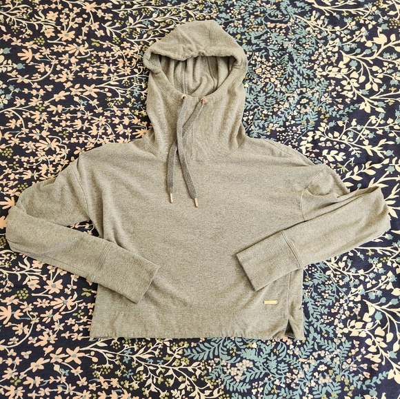 *Sweaty Betty ❤️ Escape Luxe Cropped Gray Hoody, Rose Gold Details XS - Picture 3 of 12